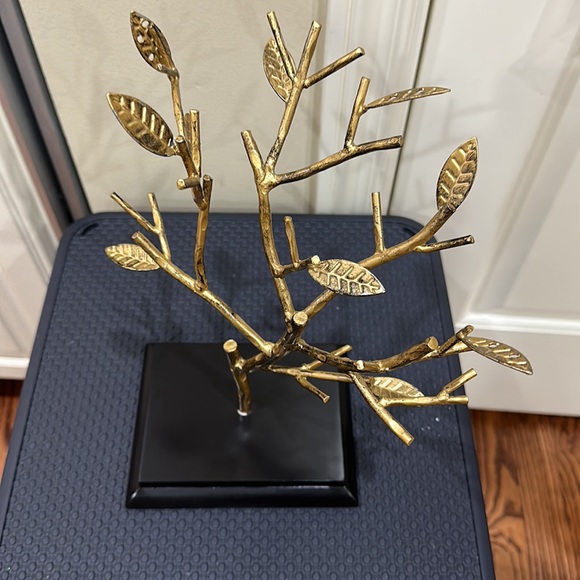 Jewelry tree - Picture 2 of 5